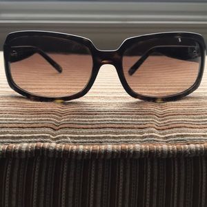 Authtic Coach Samantha sunglasses